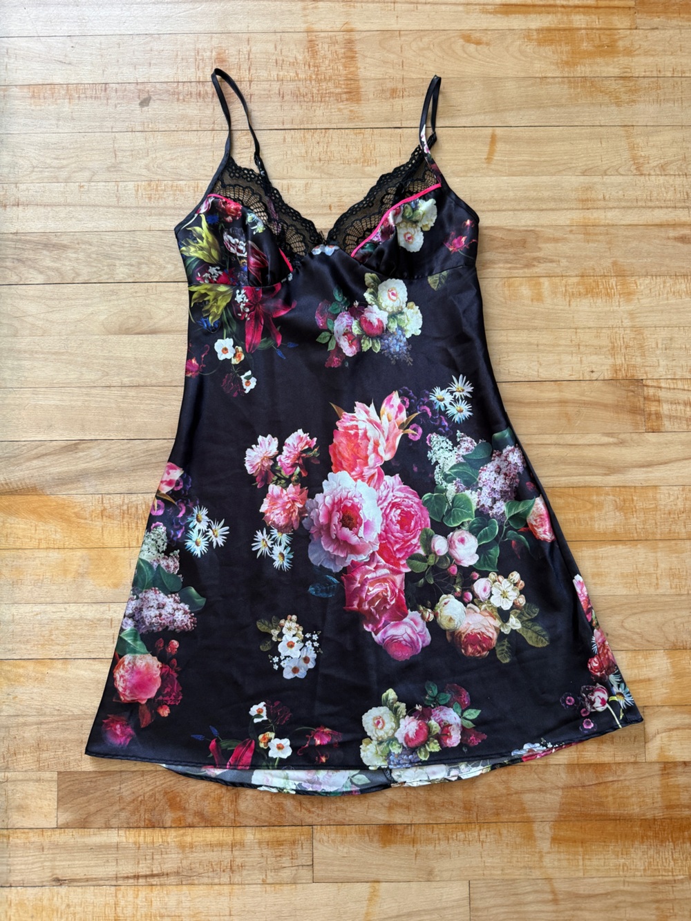 Vintage La Vie En Rose Black Floral Satin Lace-Trim Slip